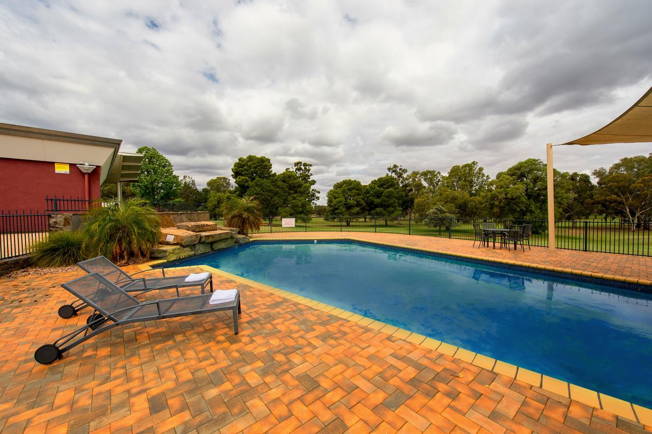 Renmark Country Club Екстериор снимка