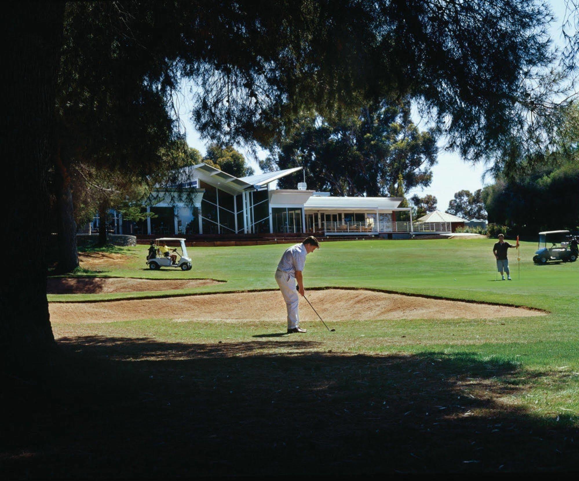Renmark Country Club Екстериор снимка