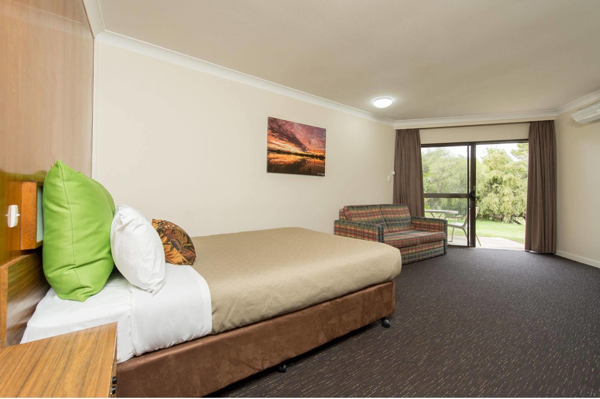 Renmark Country Club Екстериор снимка