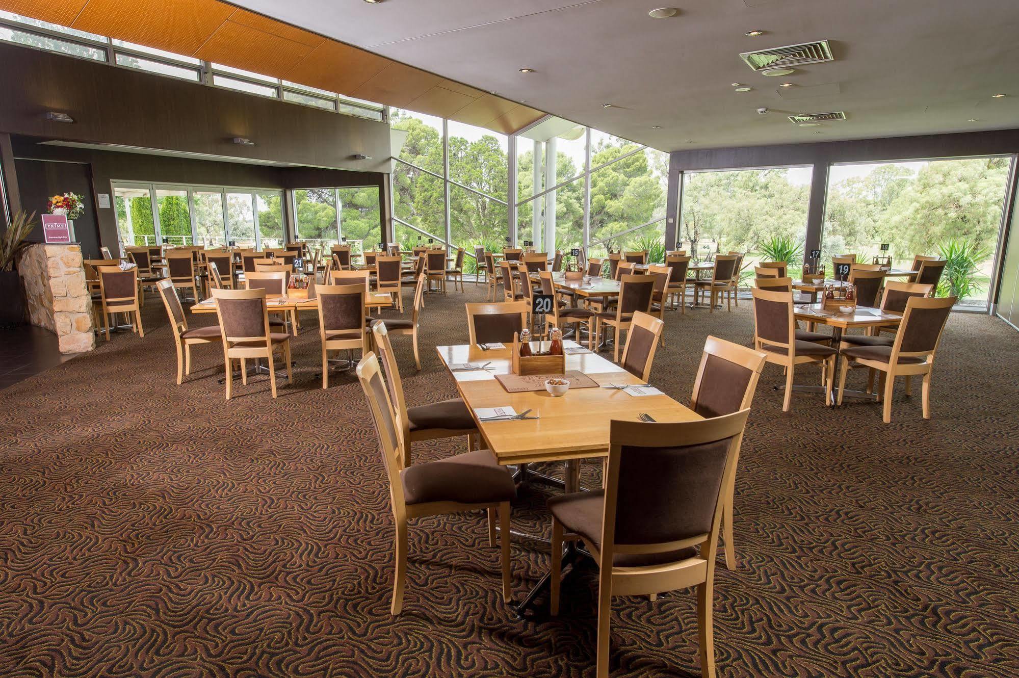 Renmark Country Club Екстериор снимка
