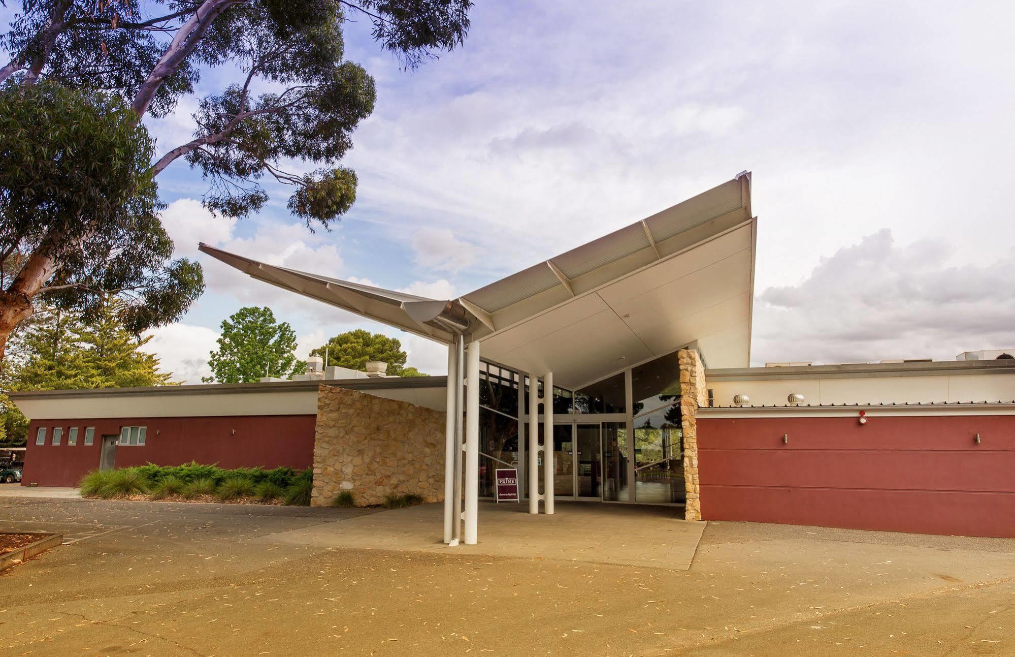 Renmark Country Club Екстериор снимка