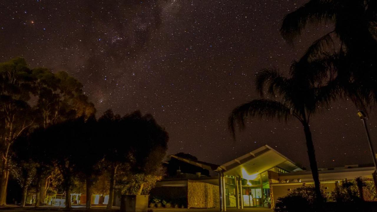 Renmark Country Club Екстериор снимка