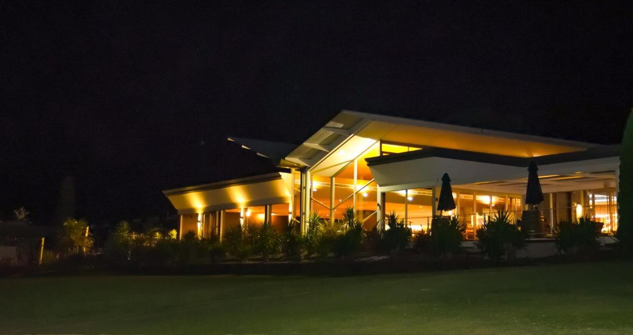 Renmark Country Club Екстериор снимка